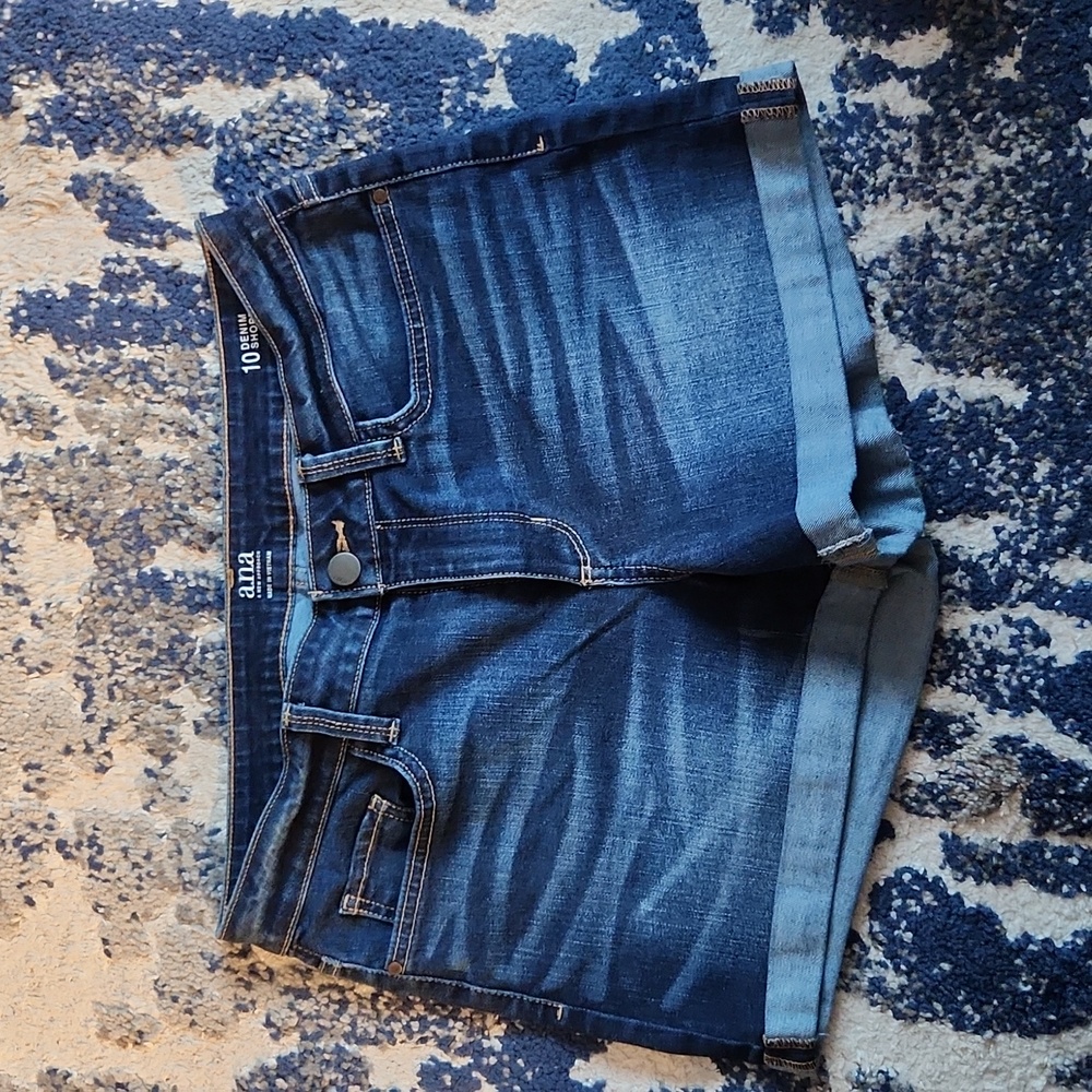 EUC demin shorts, size 10